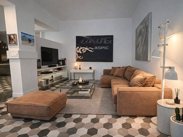 Appartamento con 5 locali in affitto in Via Alfonso La Marmora, Crocetta, Torino