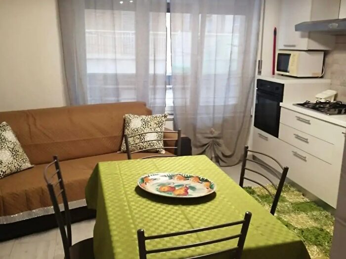 Appartamento bilocale in affitto in Via Aristofane, Siracusa
