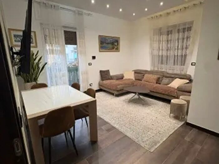 Appartamento trilocale in vendita in Via Lamarmora Alessandro, Brescia