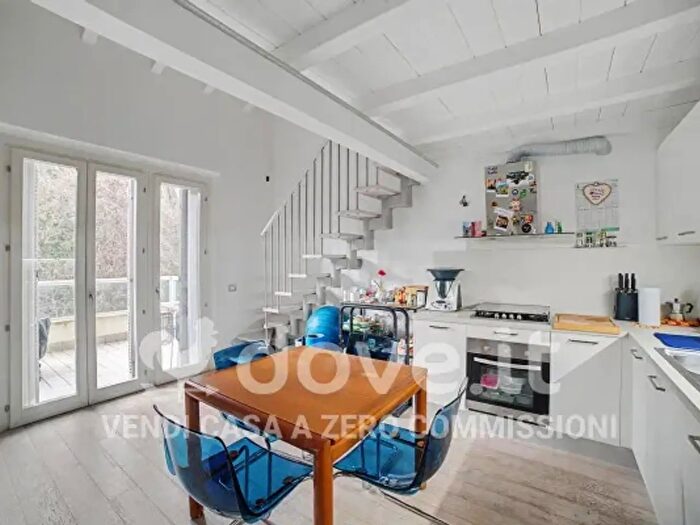 Appartamento bilocale in vendita in Via Ruschetta, Imbersago