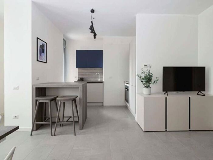 Appartamento trilocale in affitto in Via Antonio Bordoni, Melchiorre Gioia, Milano