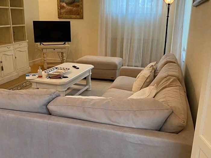 Casa con 6 locali in affitto in Via Cesare Battisti, Centro, Forte dei Marmi