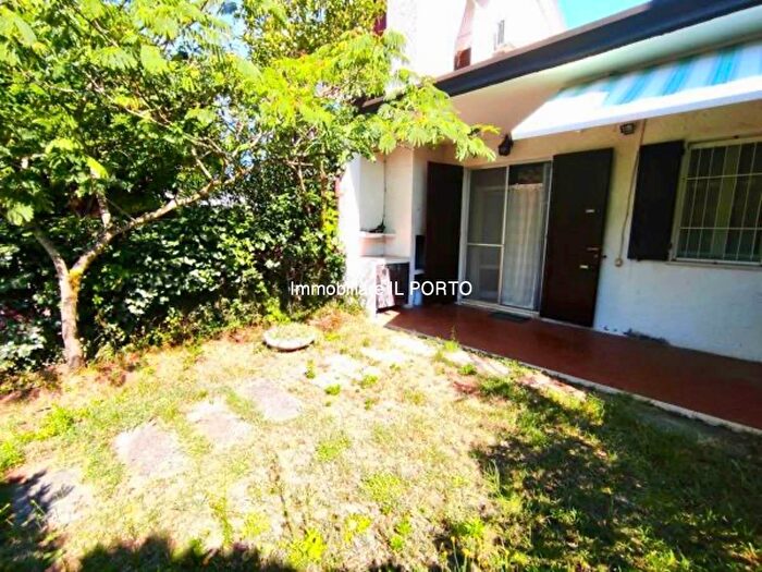 Appartamento trilocale in vendita in Comacchio