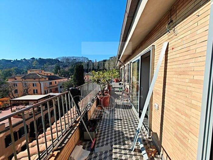 Casa trilocale in affitto in Trastevere, Roma