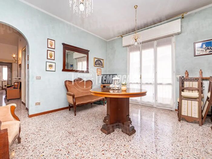Appartamento trilocale in vendita in Torre Boldone