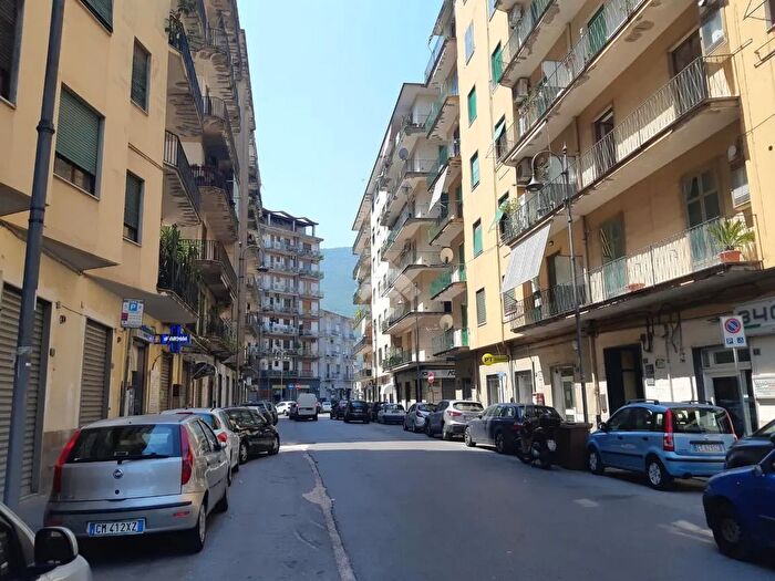 Appartamento monolocale in vendita in Via Achille Loria, Nocera Inferiore
