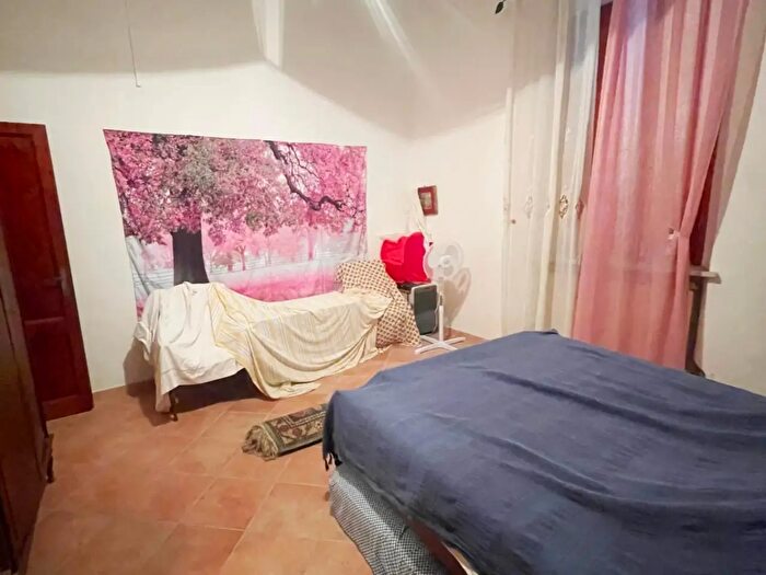 Appartamento con 5 locali in vendita in Vicopisano