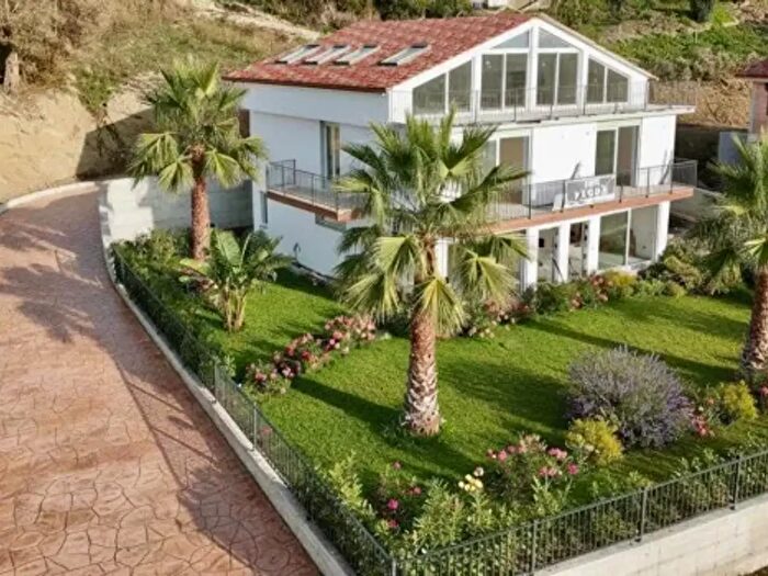 Casa con 5 locali in vendita in Via Campanina, Agropoli