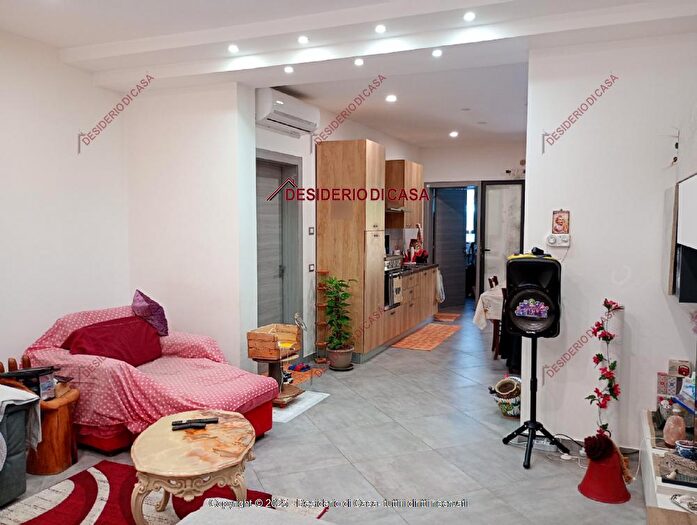 Casa con 7 locali in vendita in Valderice