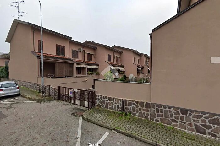 Casa quadrilocale in vendita in Via Enrico Berlinguer, Zibido San Giacomo