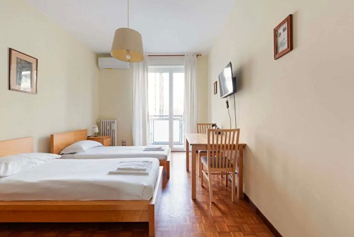 Appartamento monolocale in affitto in Via Melchiorre Gioia, Milano