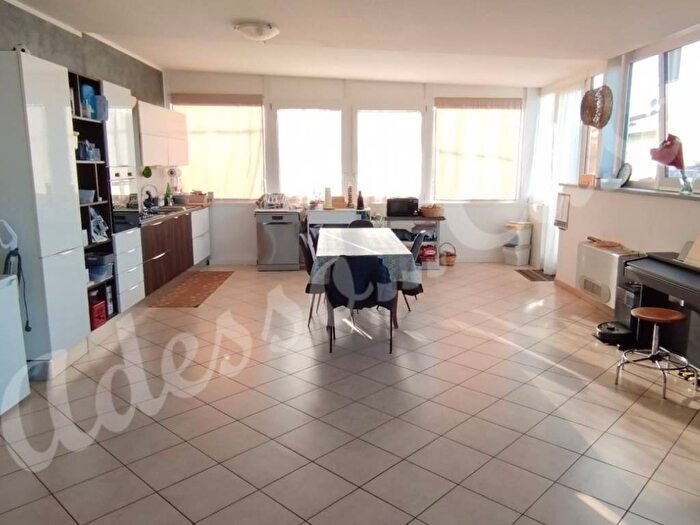 Appartamento quadrilocale in affitto in Viale Bologna, Villanova, Forlì