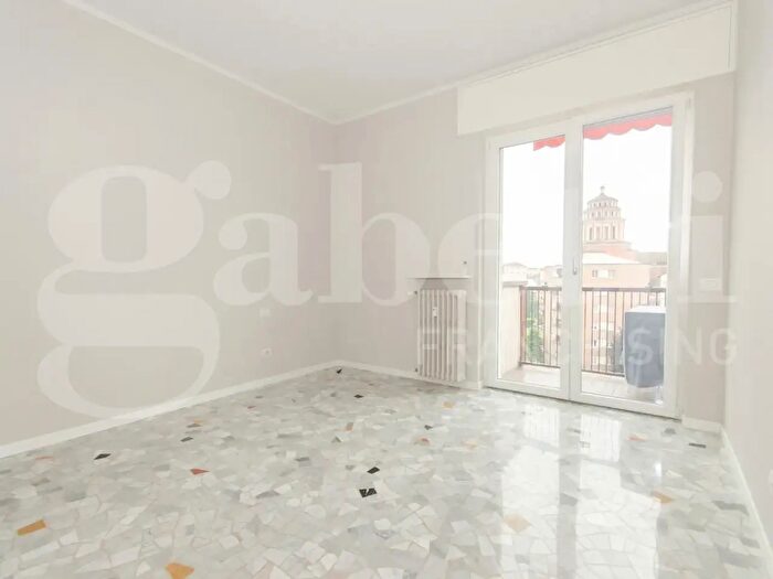 Appartamento bilocale in vendita in Via Ajaccio, Milano