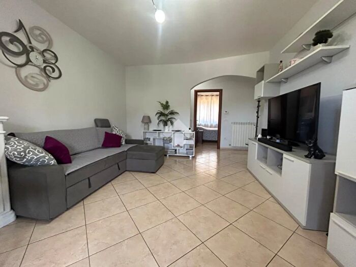 Appartamento trilocale in vendita in Via E Berlinguer, Zumpano