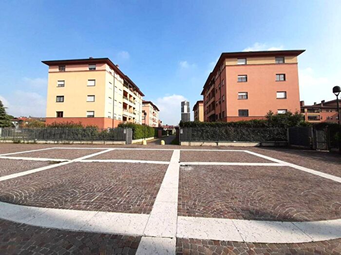 Appartamento bilocale in affitto in Via Pierino Lissoni, Desio