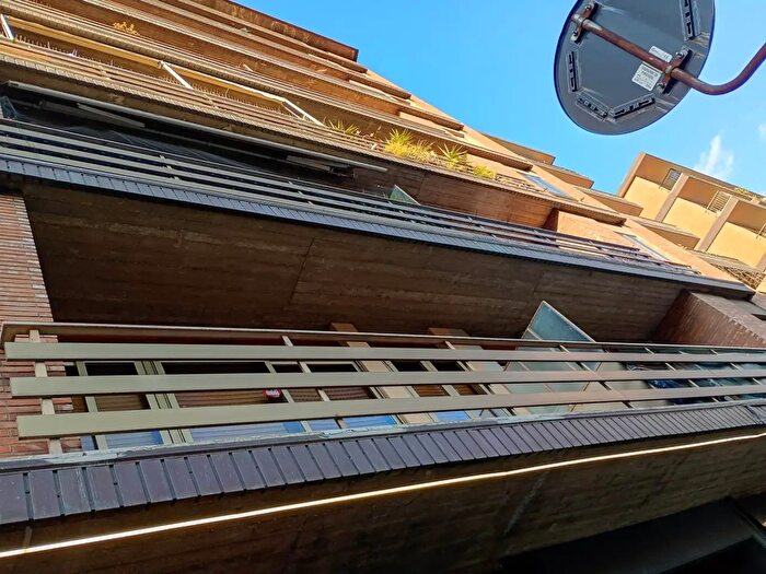 Appartamento con 5 locali in vendita in Firenze