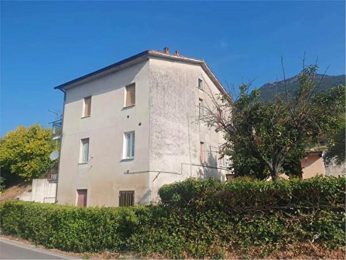 Appartamento quadrilocale in vendita in Gubbio