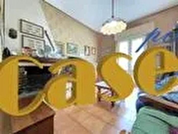 Appartamento con 8 locali in vendita in Massarosa