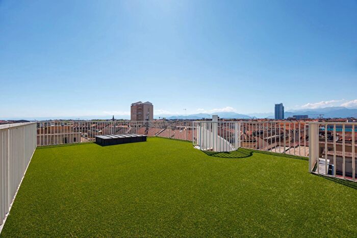 Appartamento con 9 locali in affitto in Via dell Arcivescovado, Torino