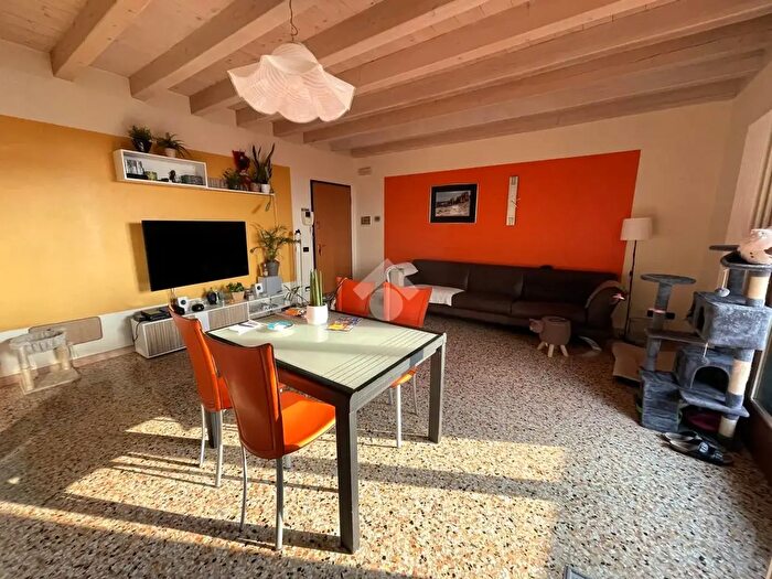 Appartamento trilocale in vendita in Fontaniva