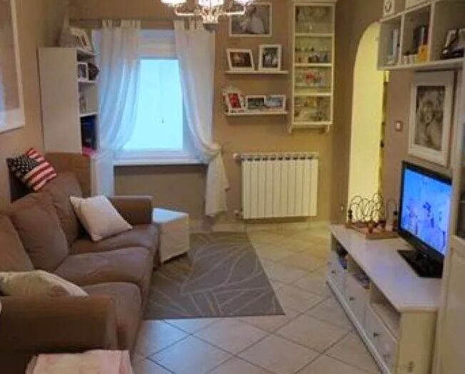 Casa trilocale in affitto in Camaiore