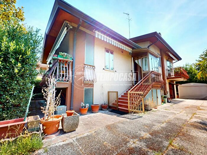 Casa quadrilocale in vendita in Chioggia