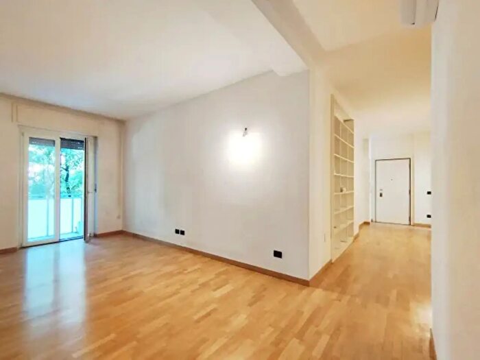 Appartamento trilocale in affitto in Via Principe Eugenio, Milano