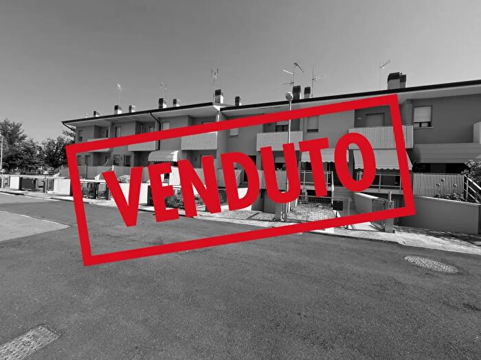 Casa con 7 locali in vendita in Via Antonio Gramsci, Rivignano Teor