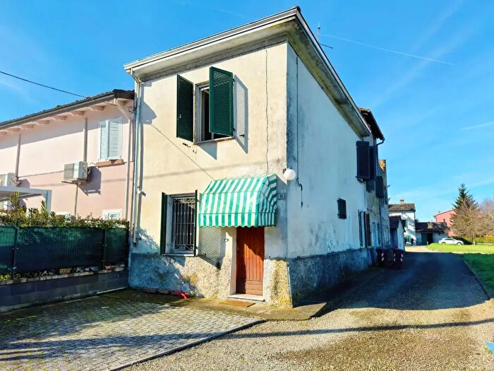 Casa trilocale in vendita in Strada Provinciale r Asolana, Torrile