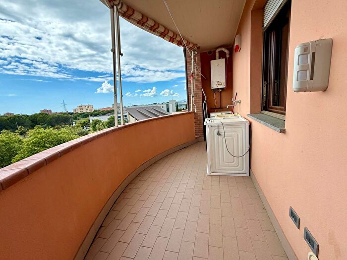 Appartamento quadrilocale in vendita in Via Paolo Bocci, Cecina