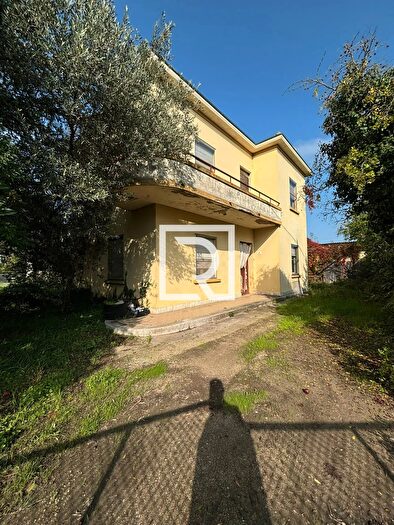 Casa con 6 locali in vendita in Via Ragazzena Cervia, Cervia