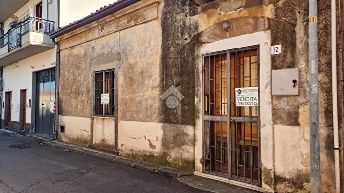 Casa bilocale in vendita in Via Don Bosco, Viagrande