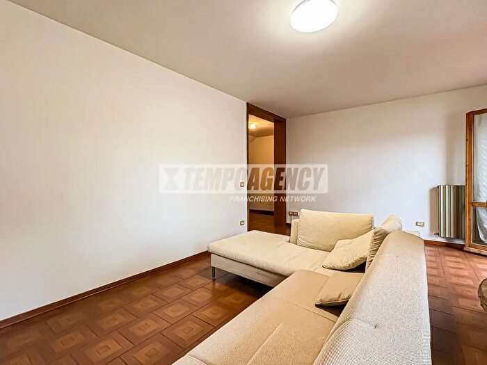 Casa quadrilocale in vendita in Via Pinarella, Cervia