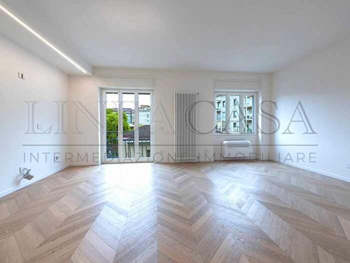 Appartamento trilocale in affitto in Via Madonna della Neve, Borgo Palazzo, Bergamo