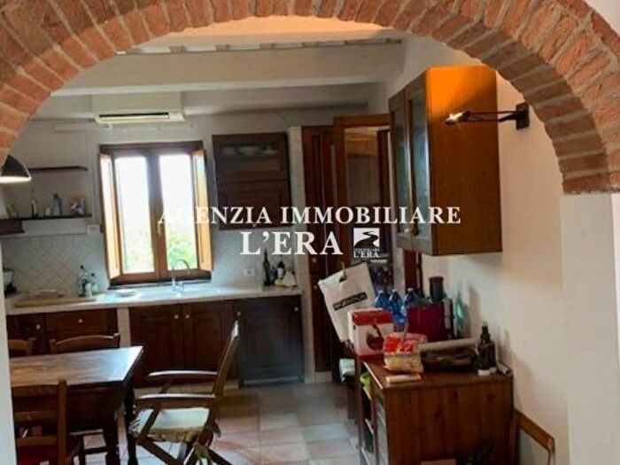 Casa con 5 locali in affitto in Via delle Sodole, Montecastello Treggiaia I Fabbri, Pontedera