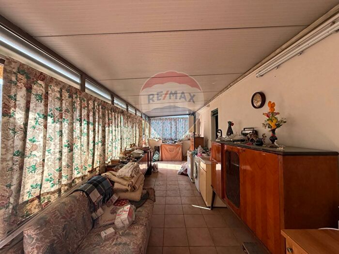 Casa con 6 locali in vendita in Via Russo, Giarre