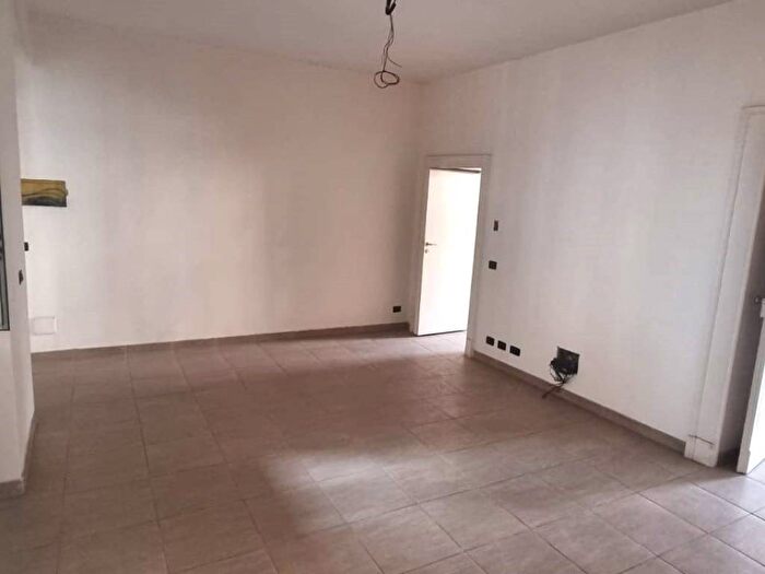 Casa trilocale in affitto in Corso Campano, Centro Storico, Giugliano in Campania