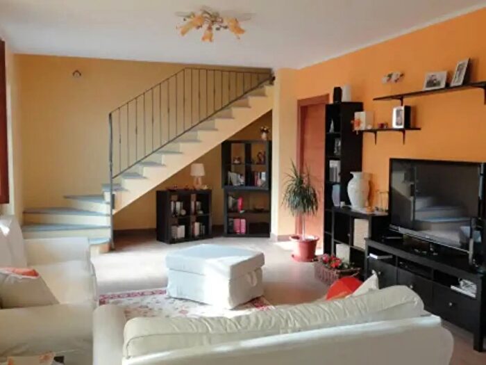 Casa con 5 locali in vendita in Via Demichelis, Sommariva Del Bosco