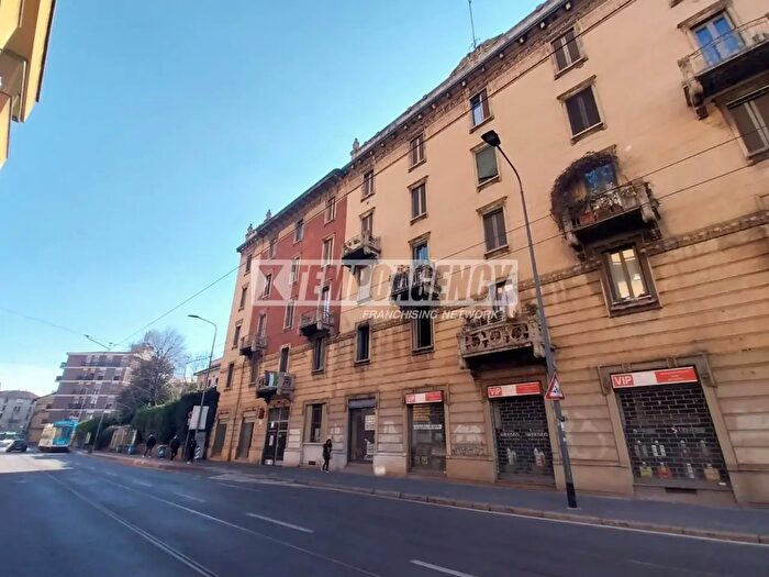 Appartamento bilocale in vendita in Via Antonio Mambretti, Milano