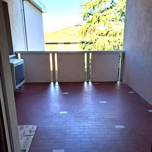 Appartamento con 6 locali in vendita in Padova