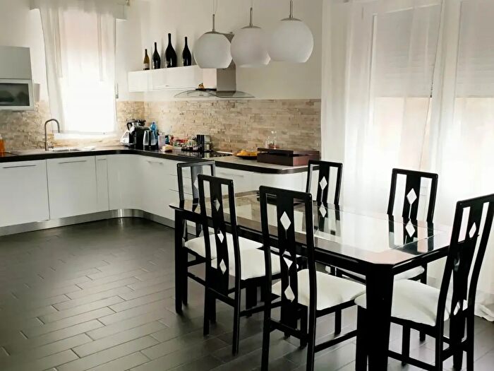 Appartamento quadrilocale in vendita in Rovigo