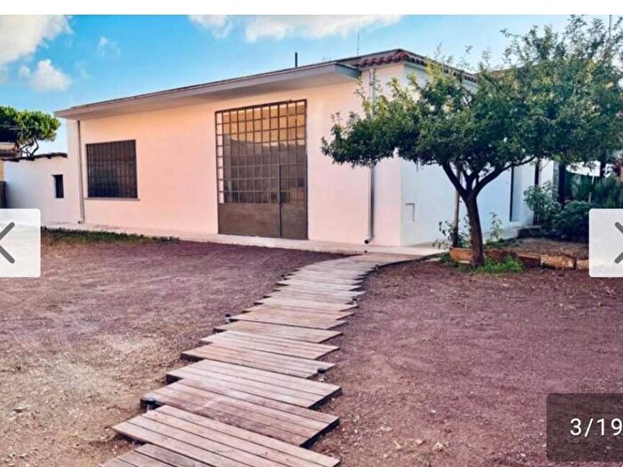 Casa trilocale in affitto in Viale Traiano, Isola Sacra, Fiumicino