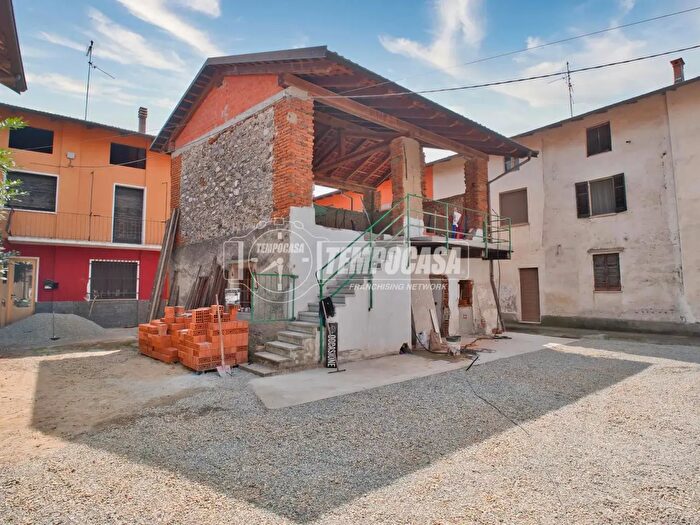 Appartamento bilocale in vendita in Ghislarengo