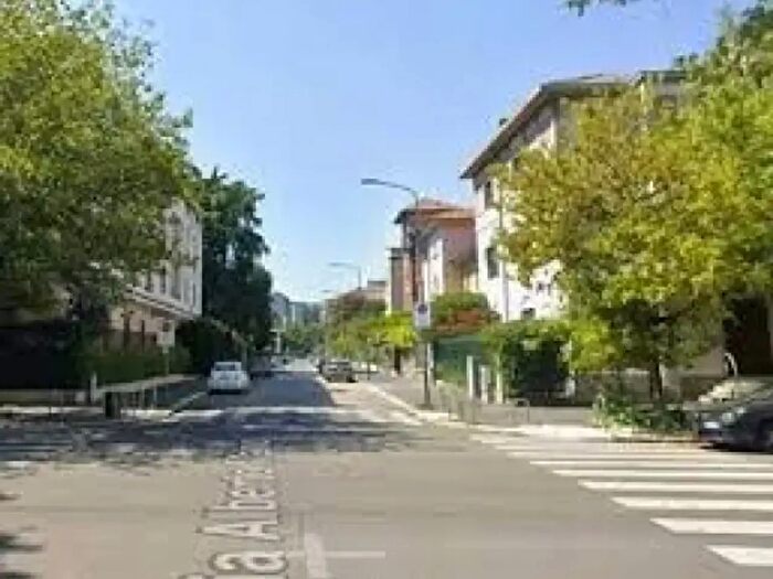 Appartamento trilocale in affitto in Via Alberto Mario, Milano