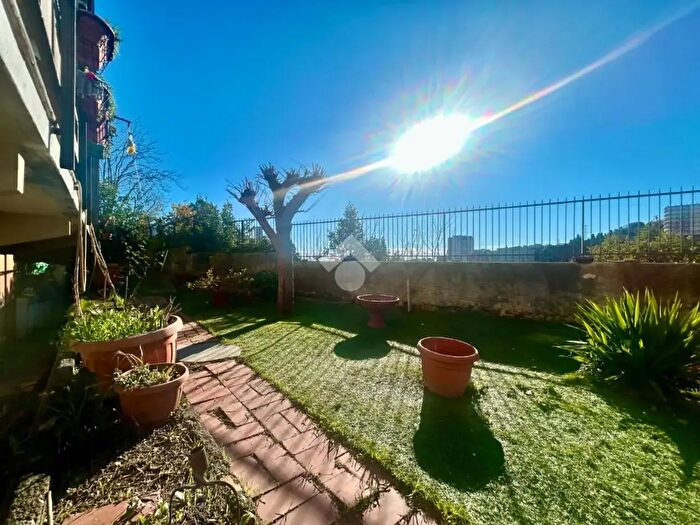 Appartamento quadrilocale in vendita in Via Carlo Bonanni, Genova