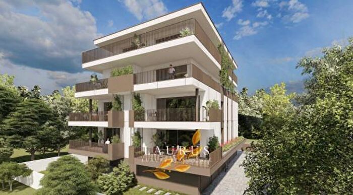 Appartamento quadrilocale in vendita in Vicolo Tommaso Salsa, Treviso