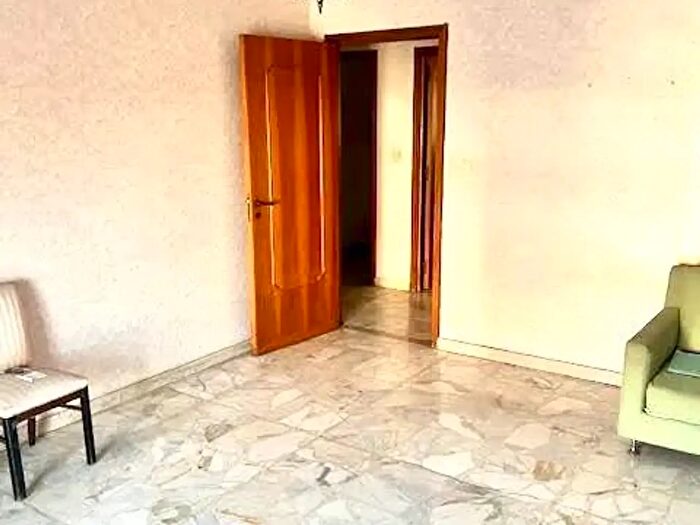 Appartamento con 6 locali in vendita in Via Capri, Lentini