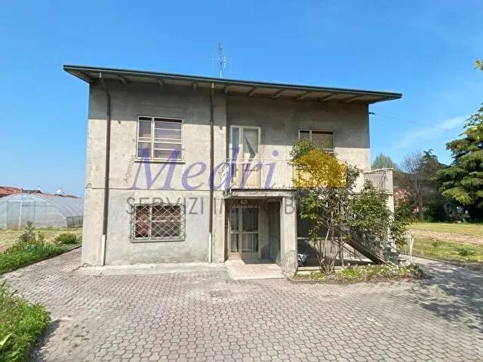 Case in Vendita e in Affitto - 3