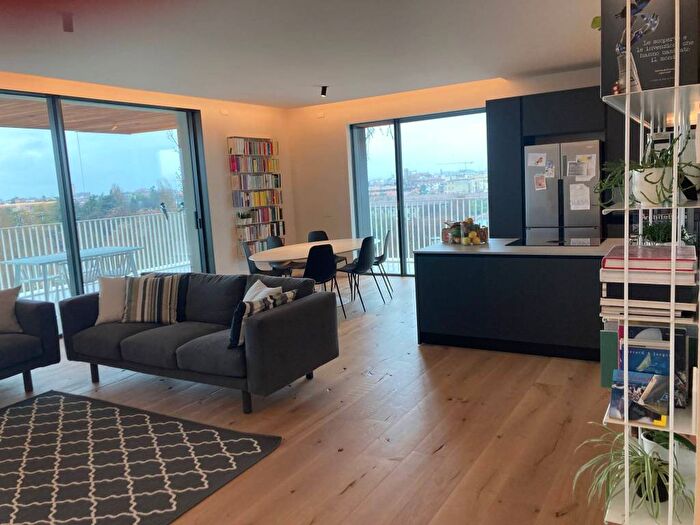 Appartamento con 5 locali in affitto in Viale Novembre, Fiera, Treviso