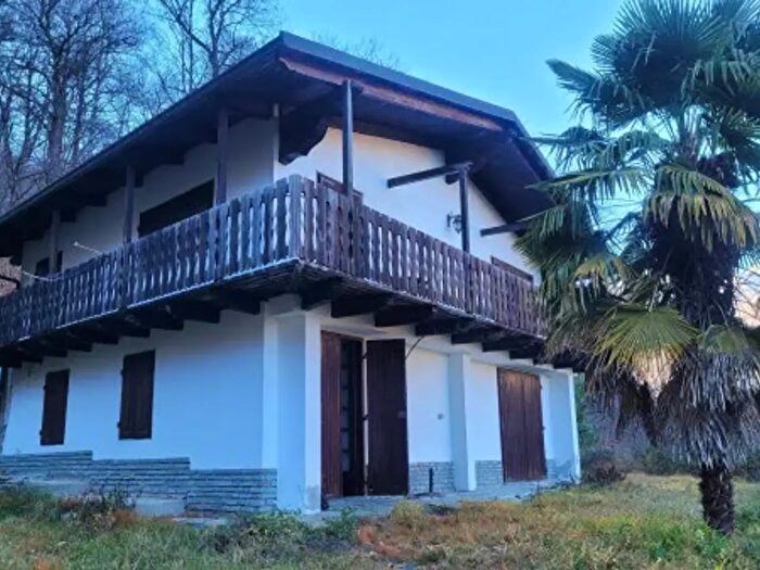 Casa quadrilocale in vendita in Borgata Chironio, Locana